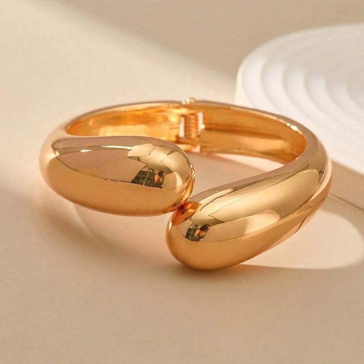 Double Sided Cuff Bangle Bracelet | Color: Gold