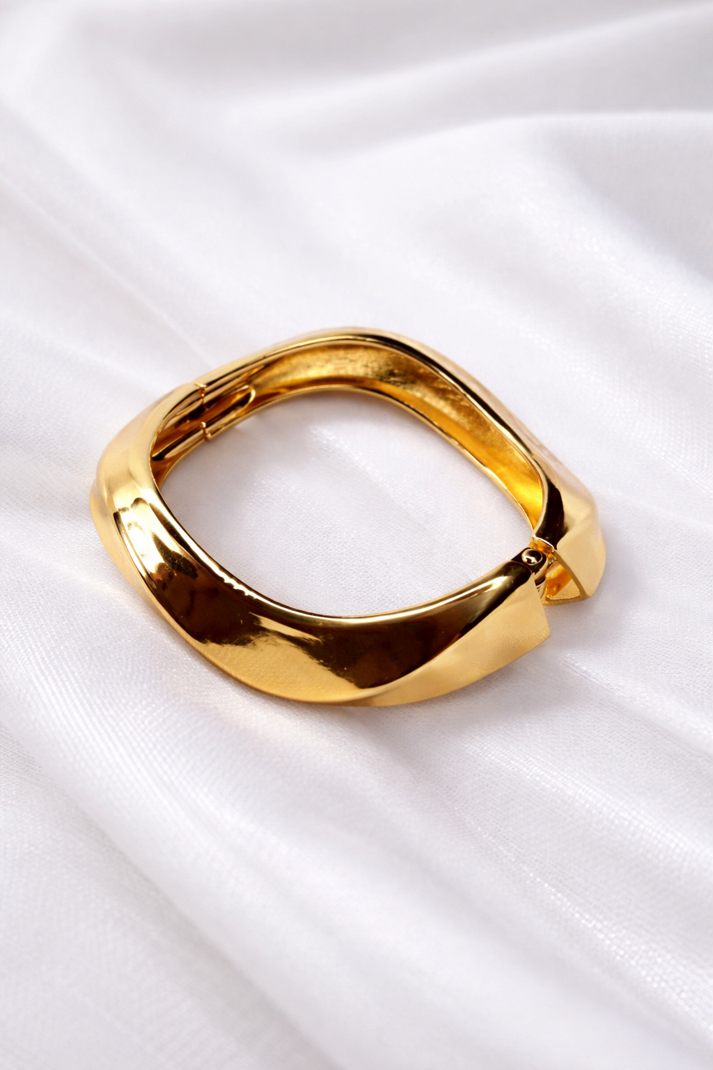 Minimalist Asymmetrical Bangle bracelet