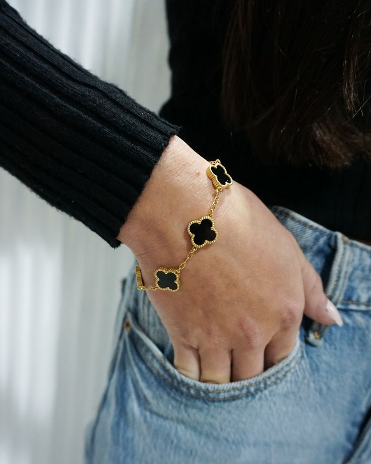 Gold Chain Clover Charm Bangle