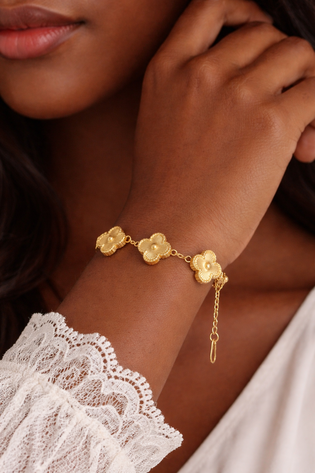 Gold Chain Clover Charm Bangle
