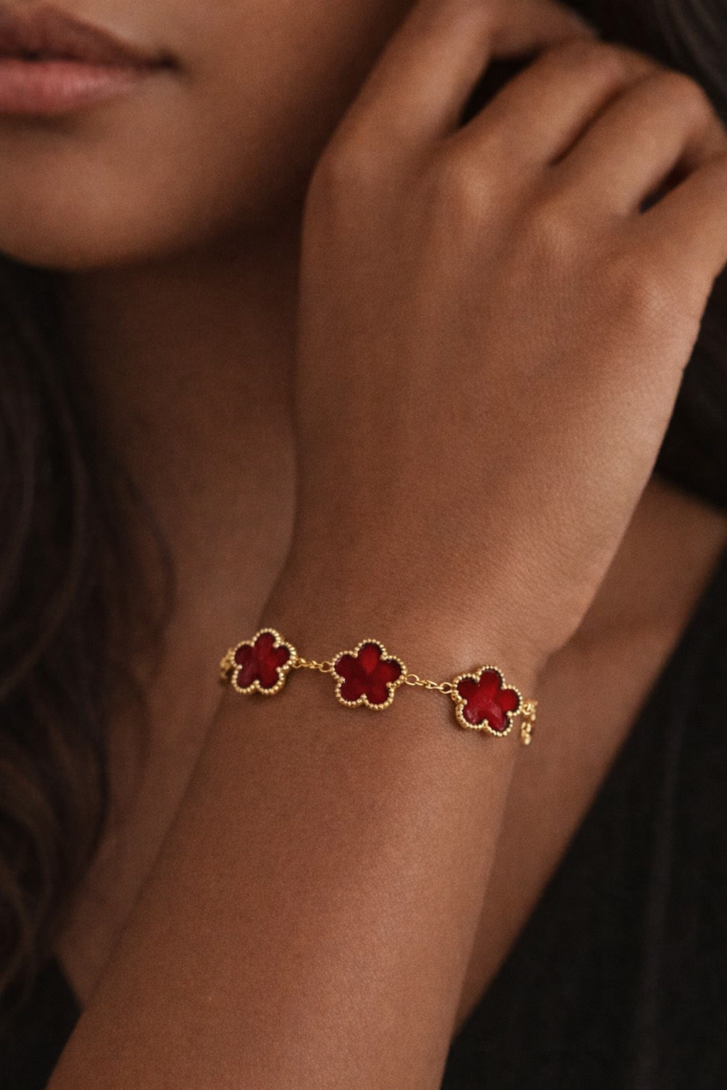 Gold Chain Clover Charm Bangle