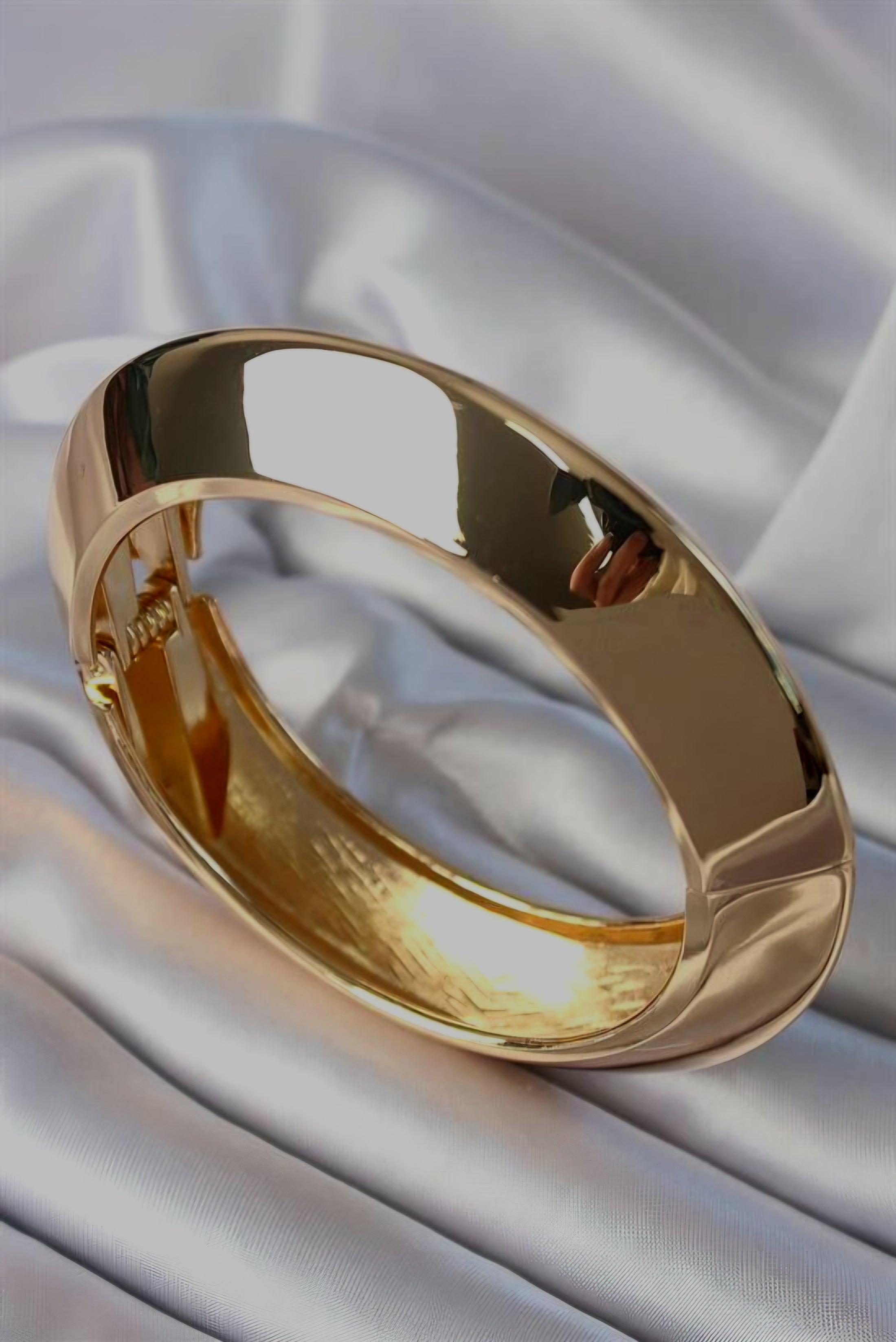 Gold Color women's Handcuff