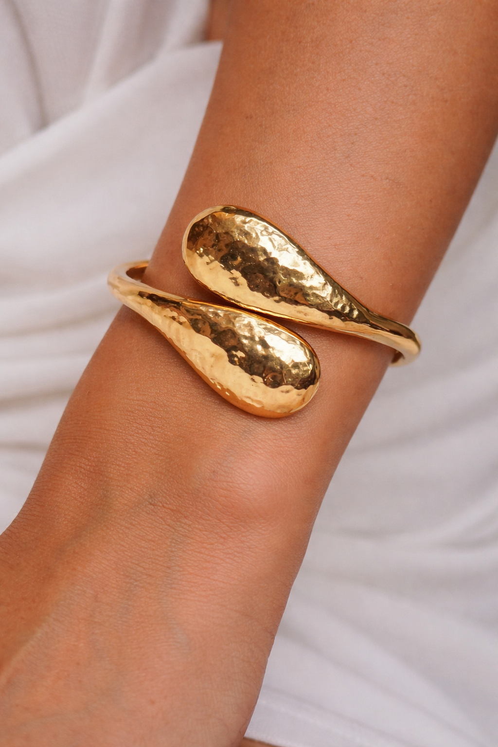 LustreDrop Gold Cuff