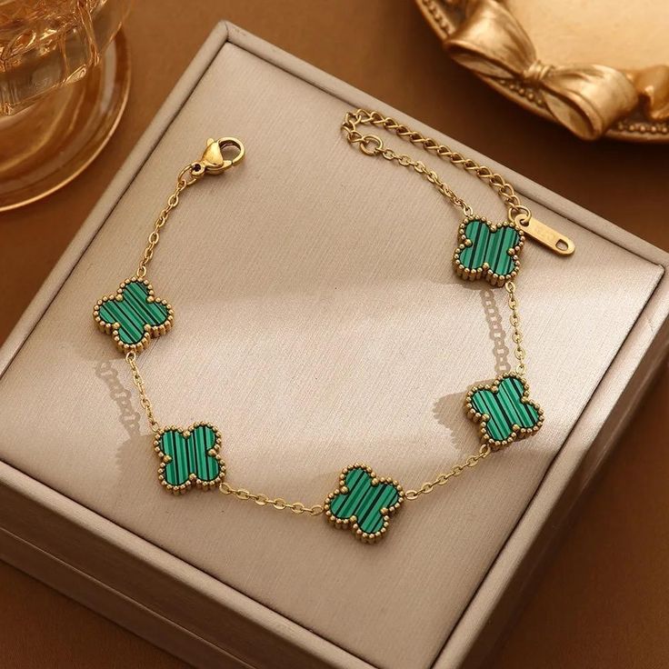 Gold Chain Clover Charm Bangle